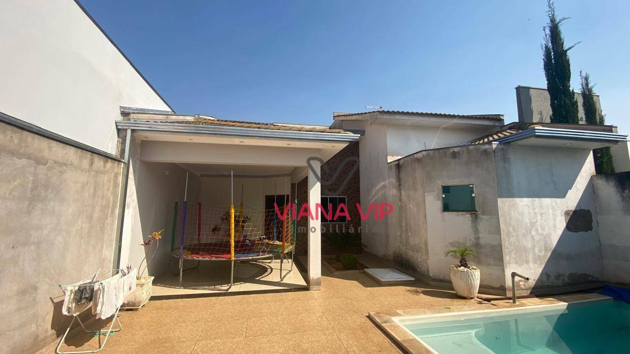 Casa à venda com 2 quartos, 141m² - Foto 7