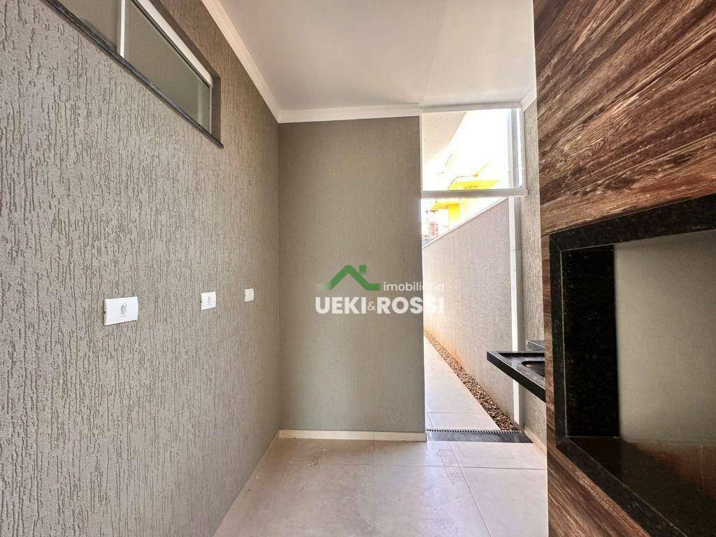 Casa à venda com 3 quartos, 78m² - Foto 13