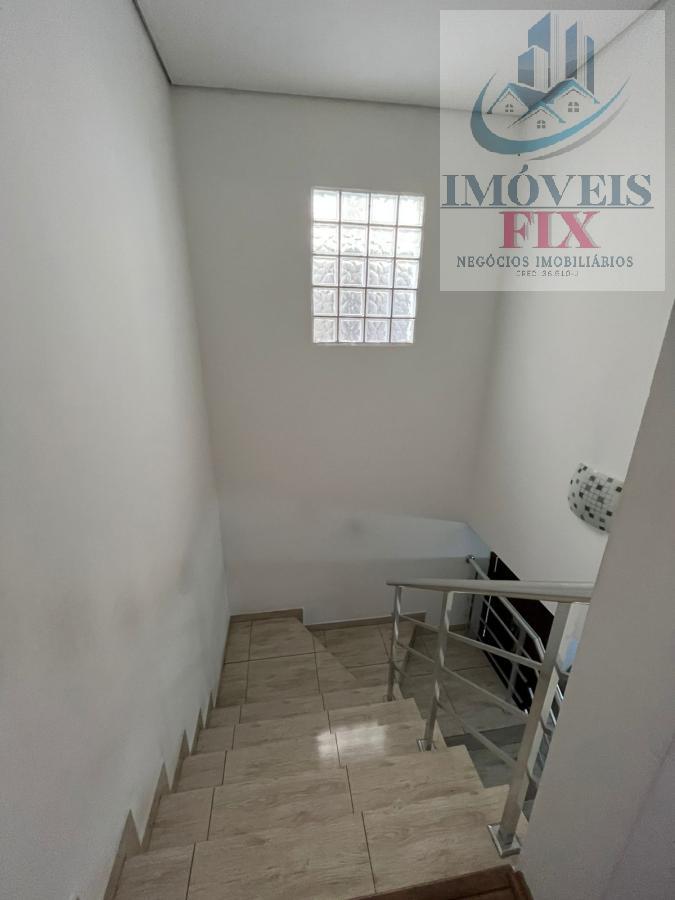 Casa à venda com 3 quartos, 200m² - Foto 30