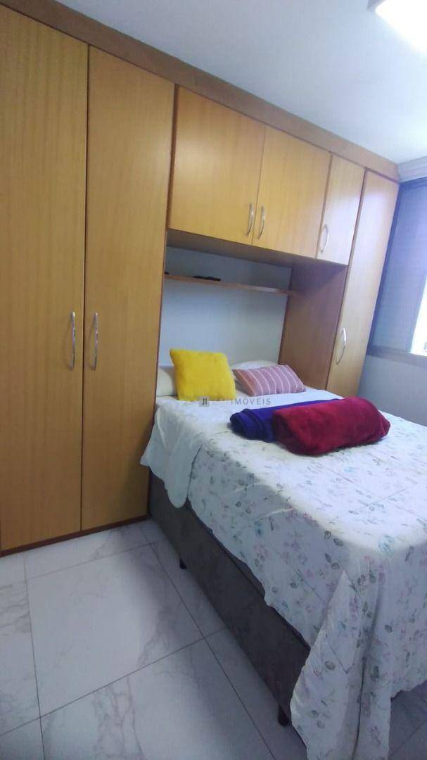 Apartamento à venda com 2 quartos, 72m² - Foto 17