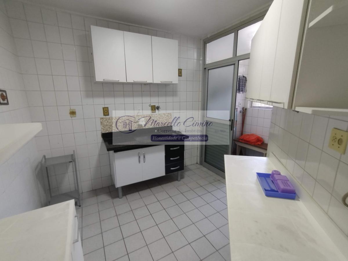 Apartamento à venda com 3 quartos, 69m² - Foto 7