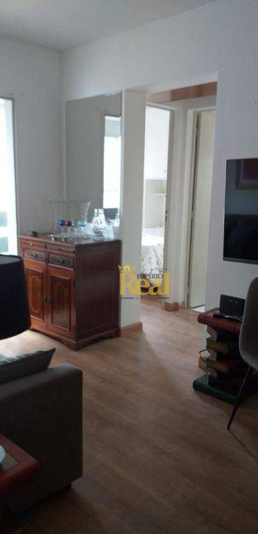 Apartamento à venda com 1 quarto, 40m² - Foto 9