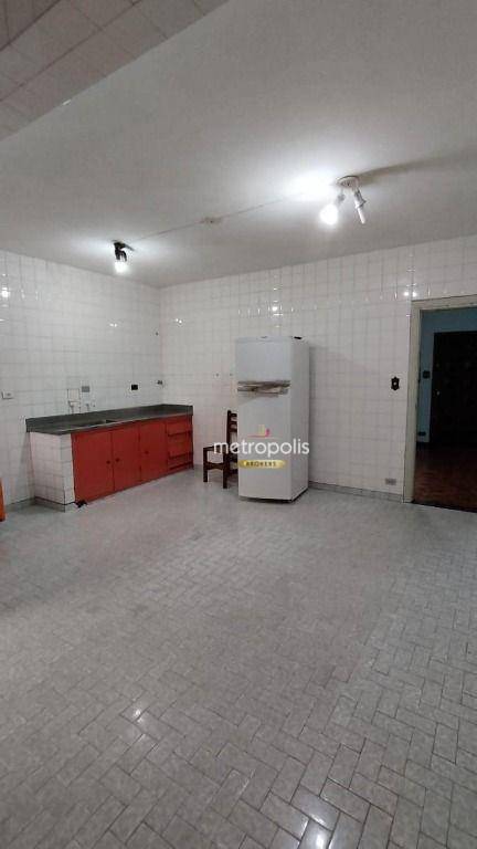 Sobrado à venda com 3 quartos, 235m² - Foto 3