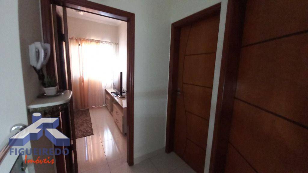 Casa para alugar com 3 quartos, 183m² - Foto 17