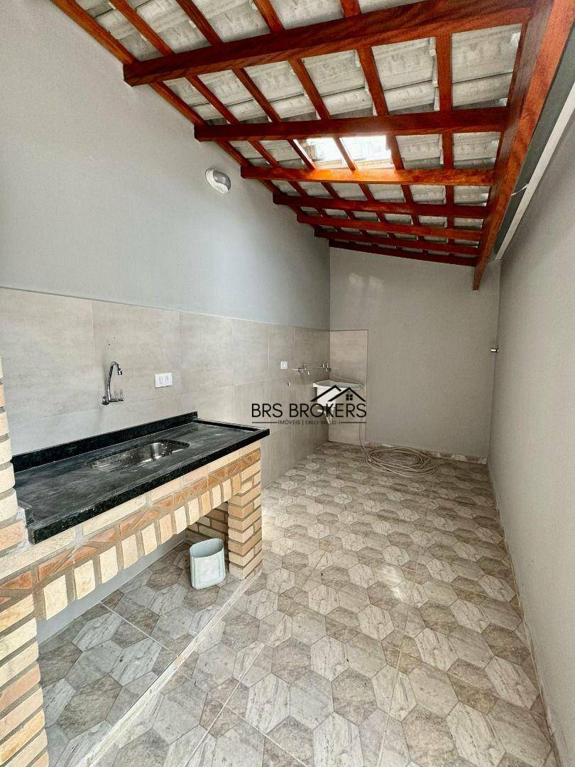 Casa à venda com 3 quartos, 70m² - Foto 10
