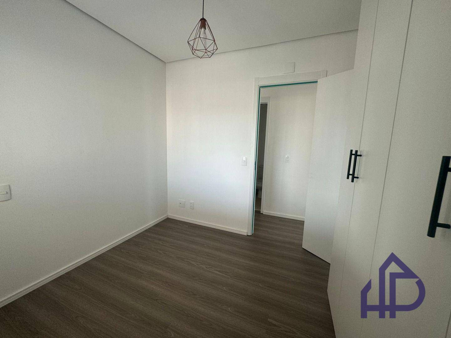 Apartamento para alugar com 3 quartos, 190m² - Foto 9