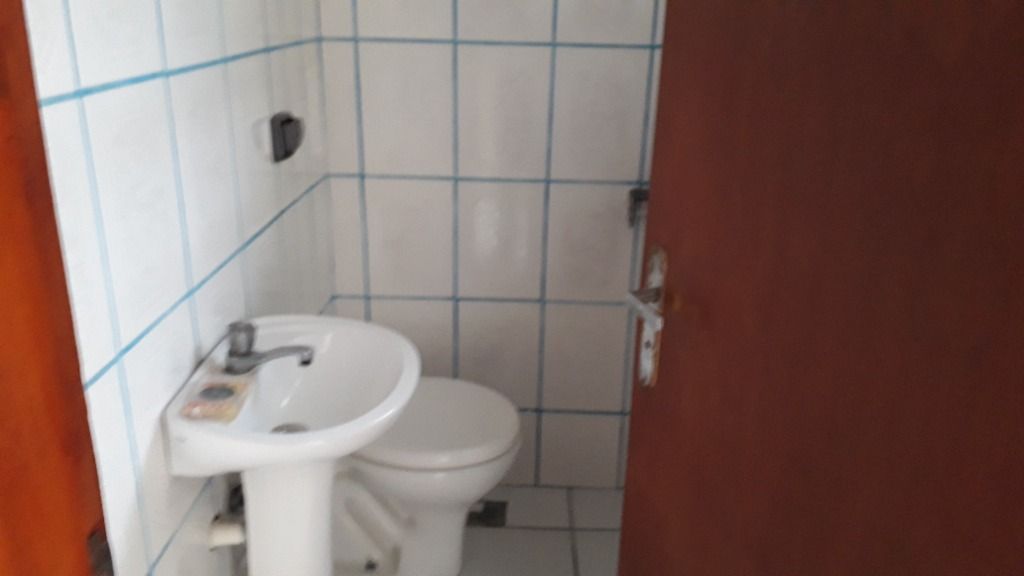 Sobrado à venda com 4 quartos, 230m² - Foto 41