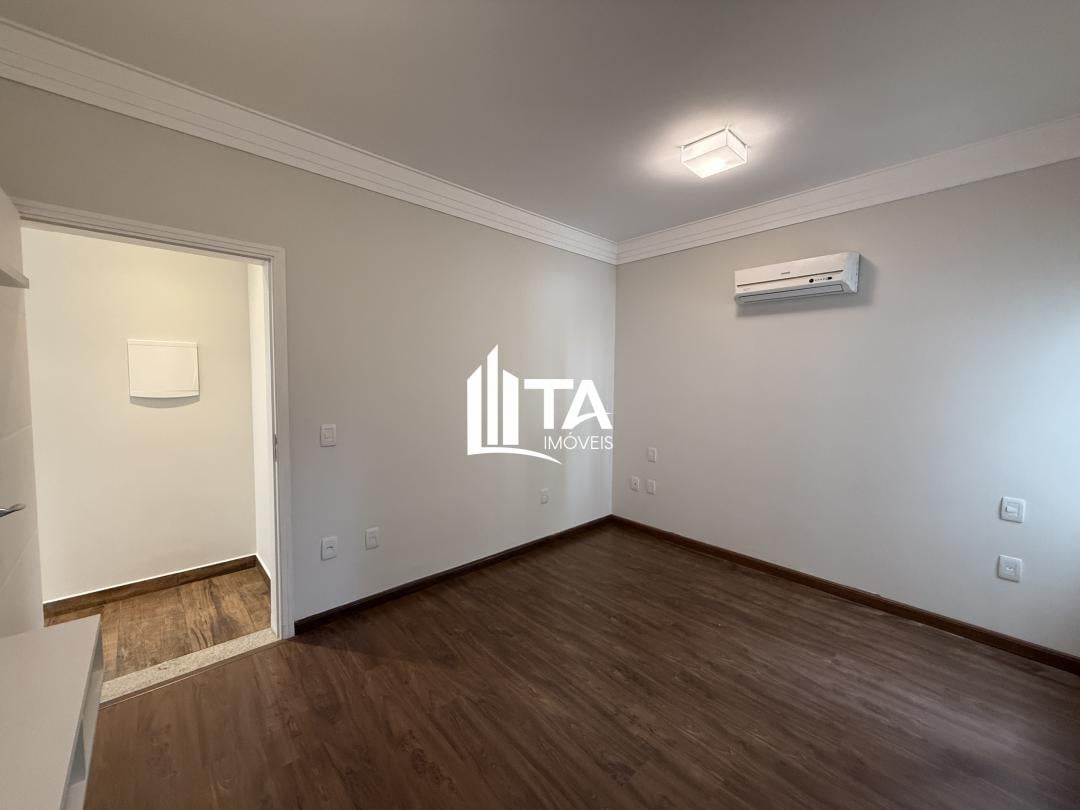 Casa de Condomínio à venda com 4 quartos, 258m² - Foto 22