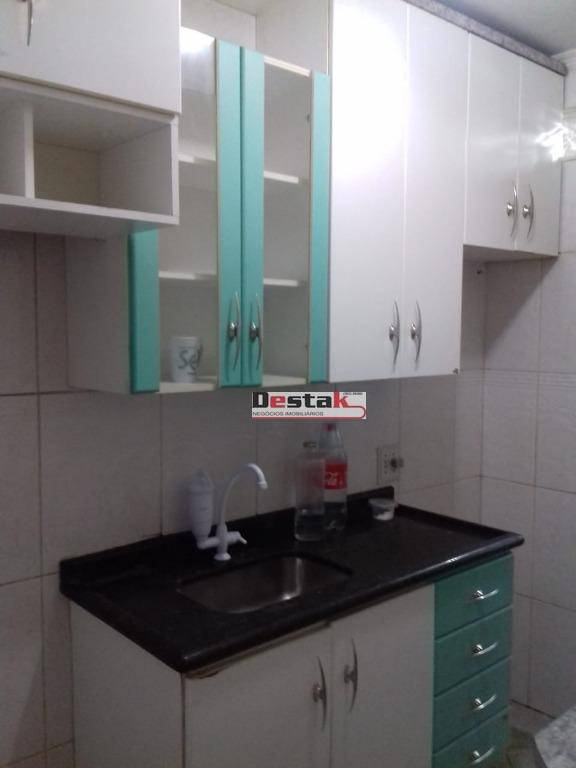 Apartamento à venda com 2 quartos, 50m² - Foto 12