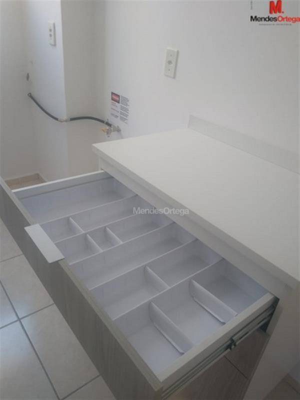 Apartamento à venda com 2 quartos, 47m² - Foto 13