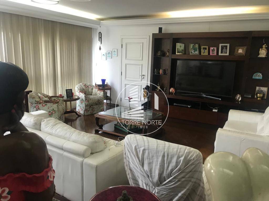 Apartamento à venda com 4 quartos, 160m² - Foto 6