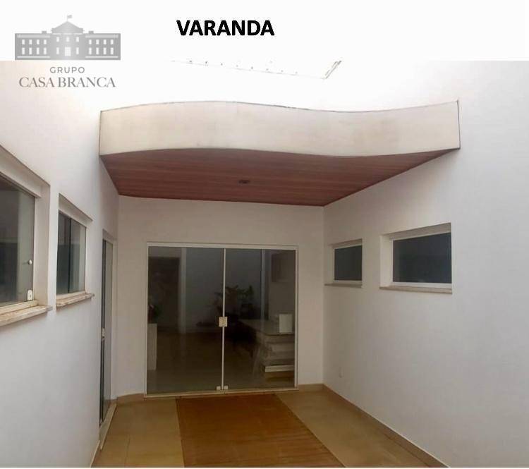 Casa à venda com 3 quartos, 324m² - Foto 11