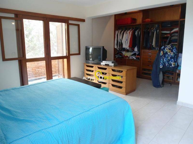 Casa de Condomínio à venda com 4 quartos, 400m² - Foto 13