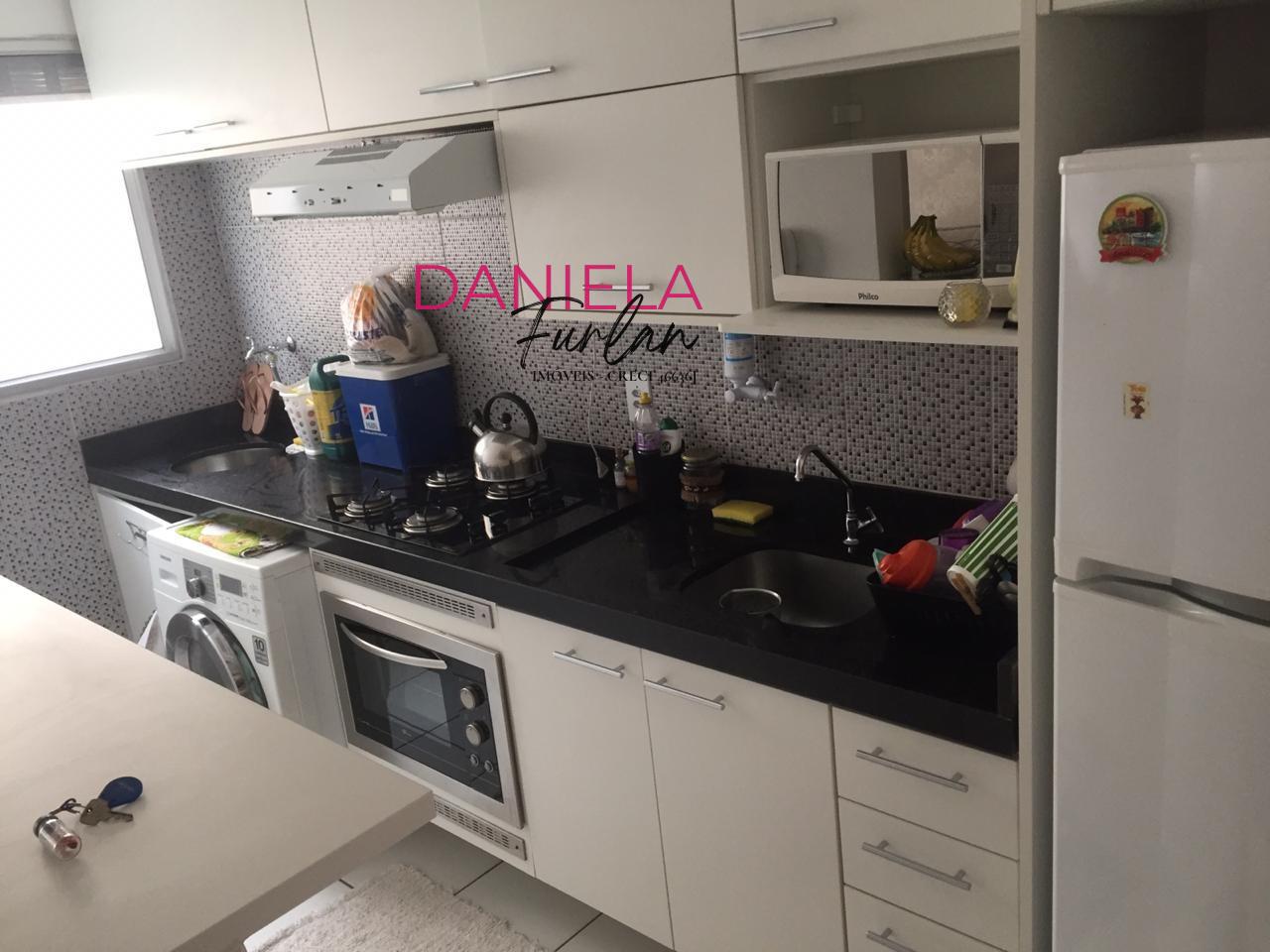 Apartamento à venda com 2 quartos, 47m² - Foto 13