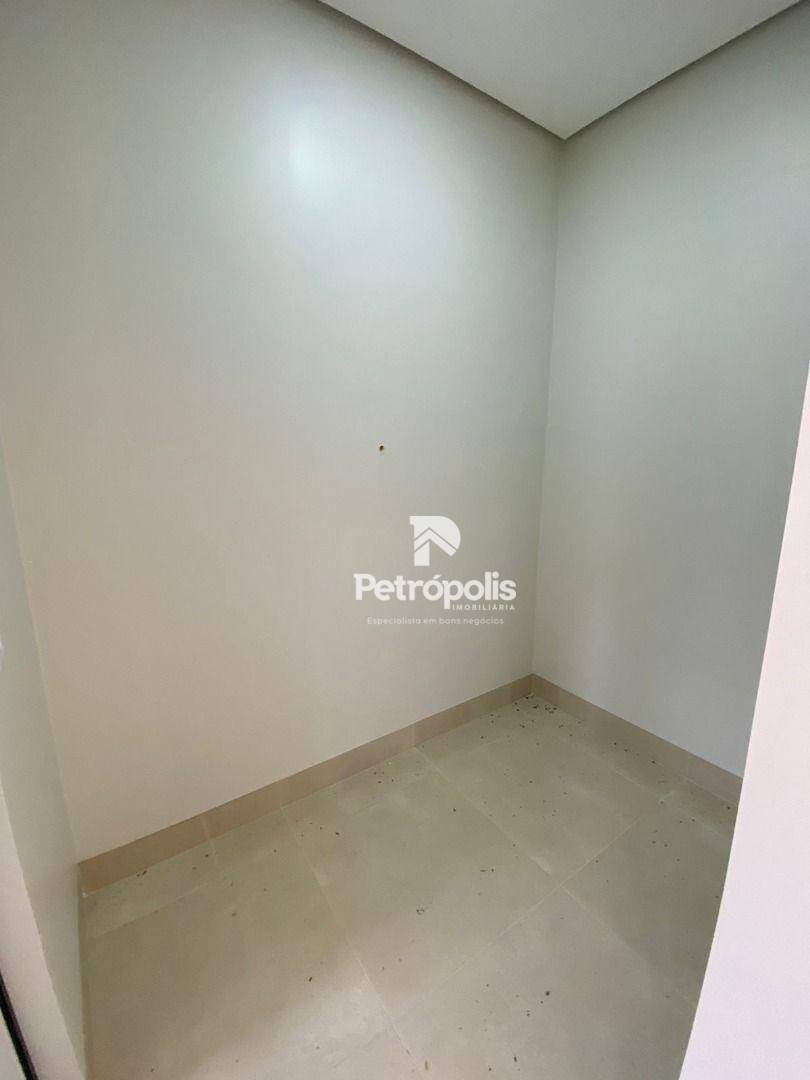 Casa à venda com 3 quartos, 130m² - Foto 12