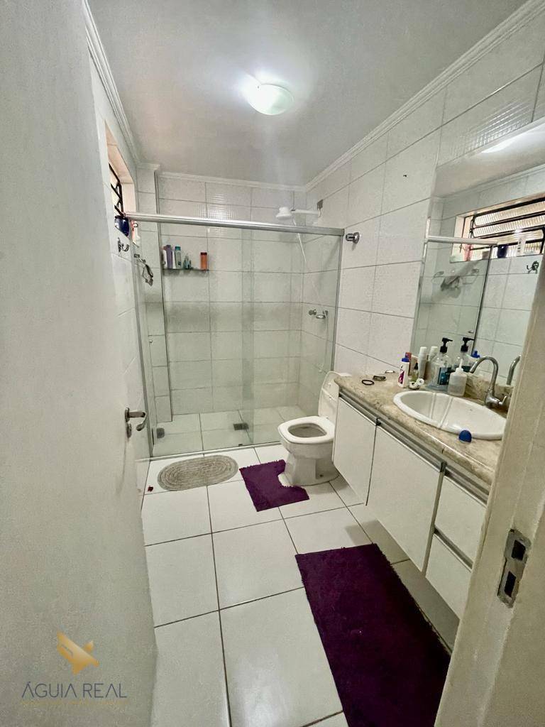 Sobrado à venda com 4 quartos, 259m² - Foto 11