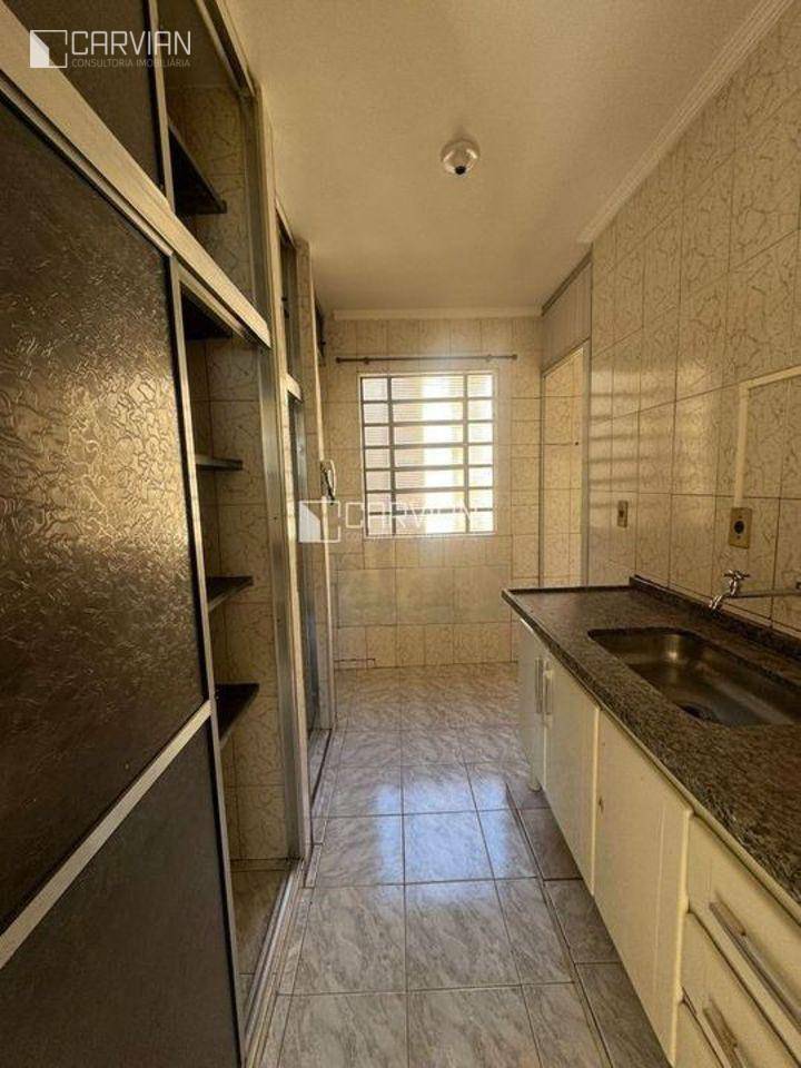 Apartamento à venda com 2 quartos, 45m² - Foto 13