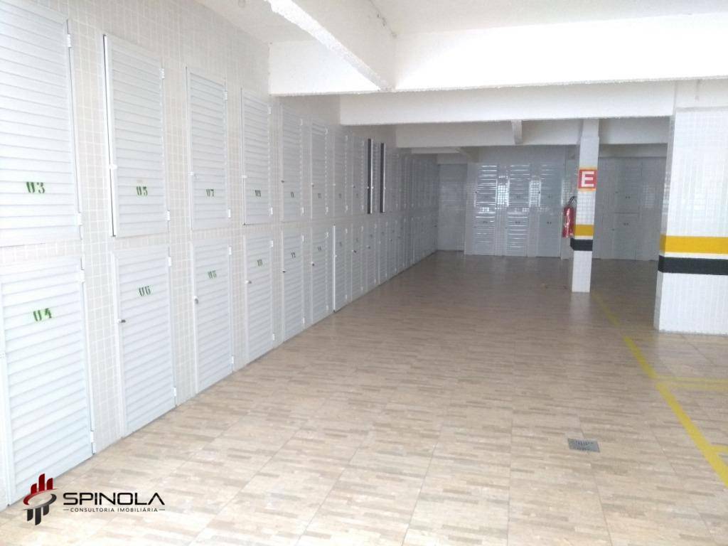 Apartamento à venda com 3 quartos, 206m² - Foto 5