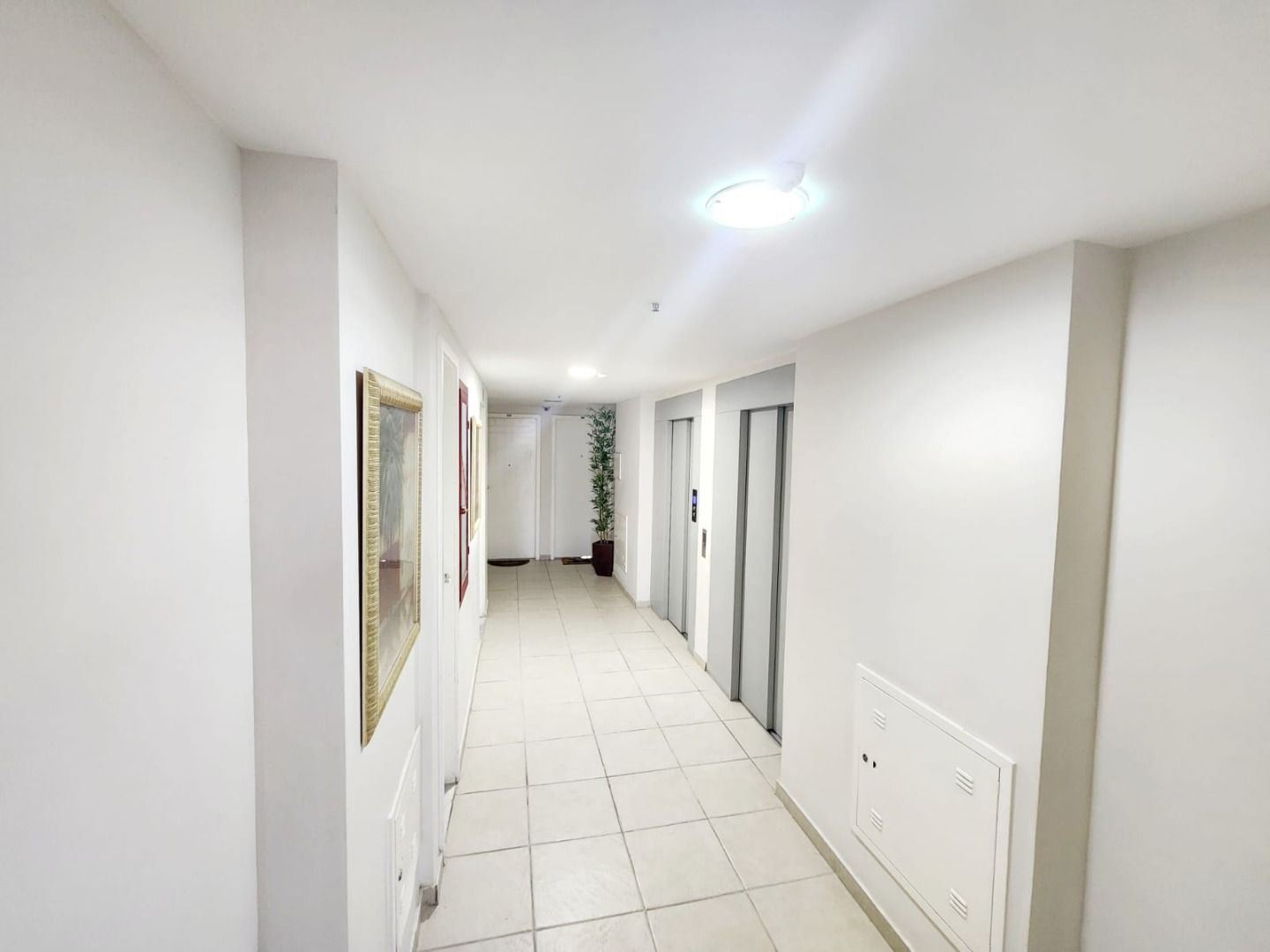 Apartamento à venda com 2 quartos, 83m² - Foto 20