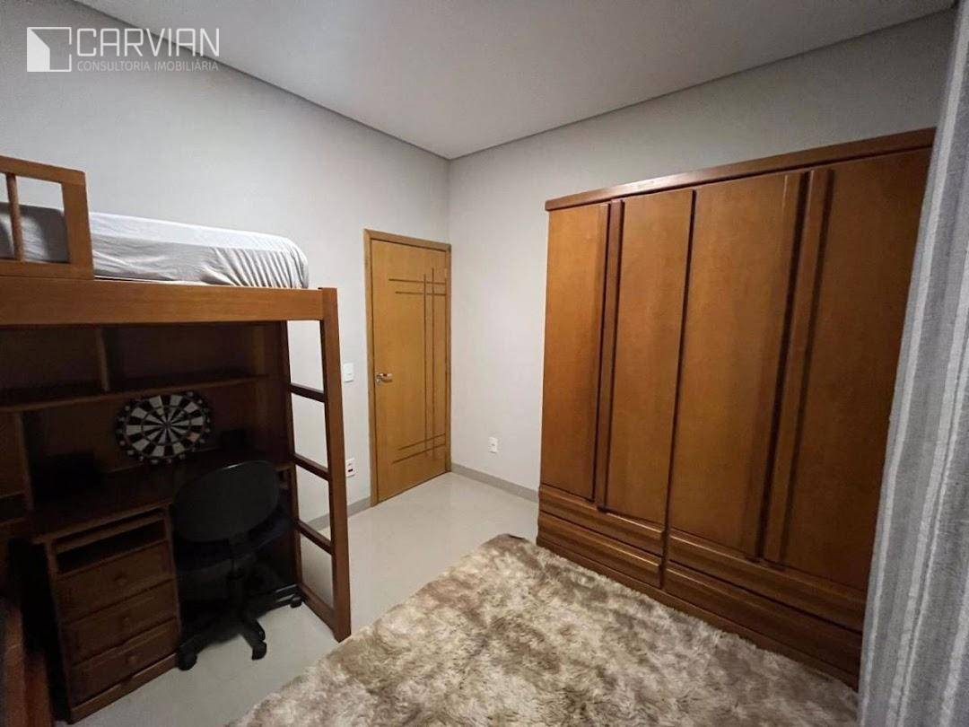 Casa de Condomínio à venda com 3 quartos, 314m² - Foto 4