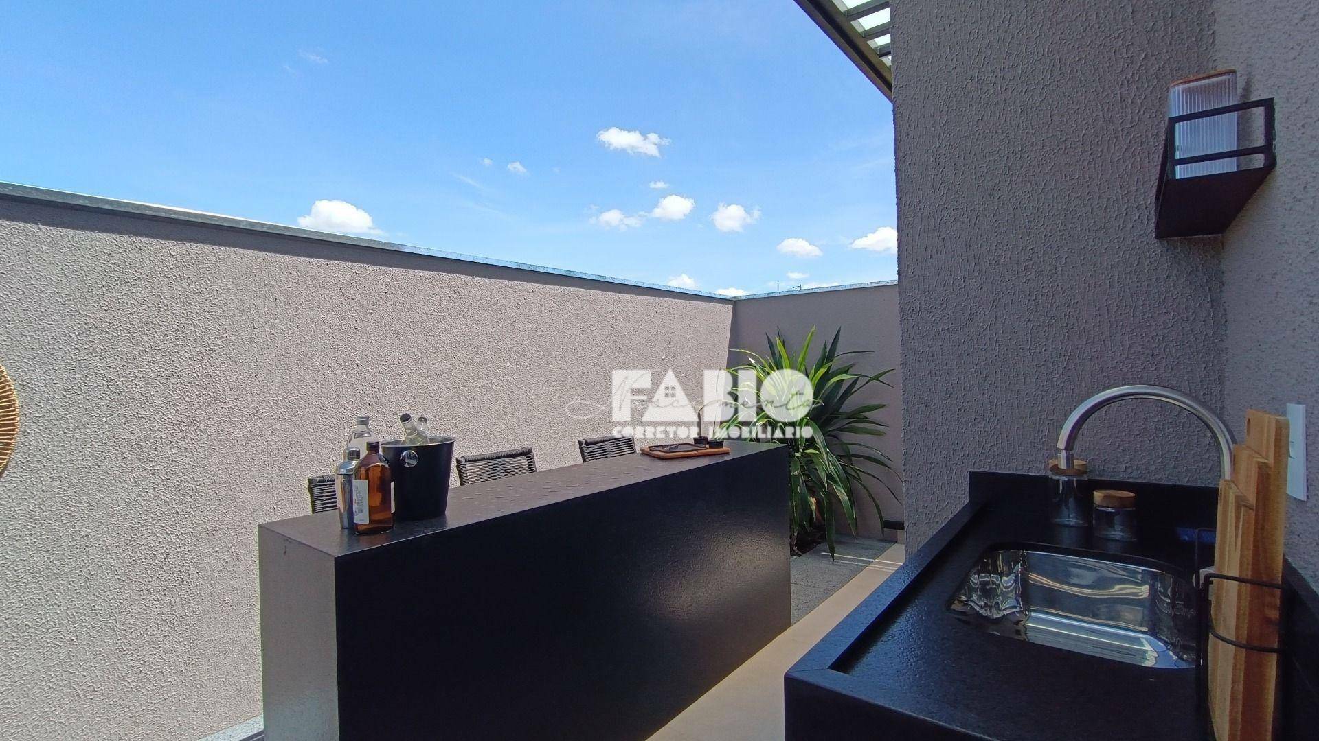 Casa à venda com 3 quartos, 100m² - Foto 14