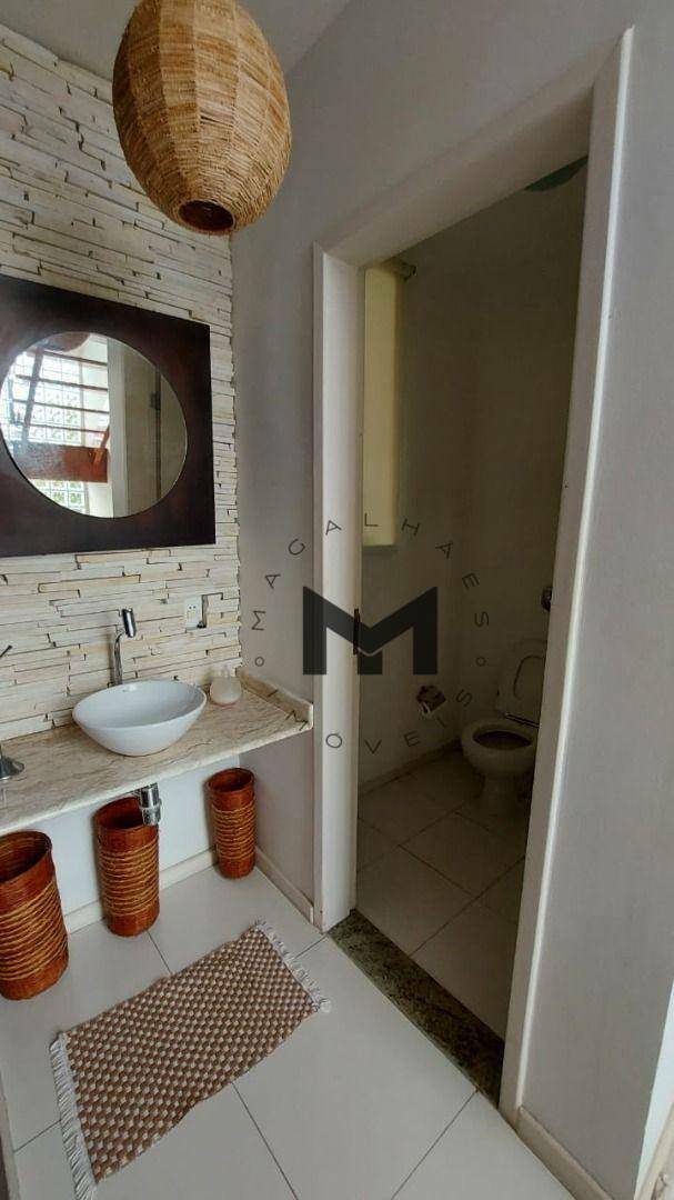 Casa à venda com 4 quartos, 350m² - Foto 16