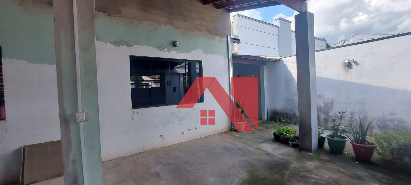 Casa à venda com 3 quartos, 150m² - Foto 2