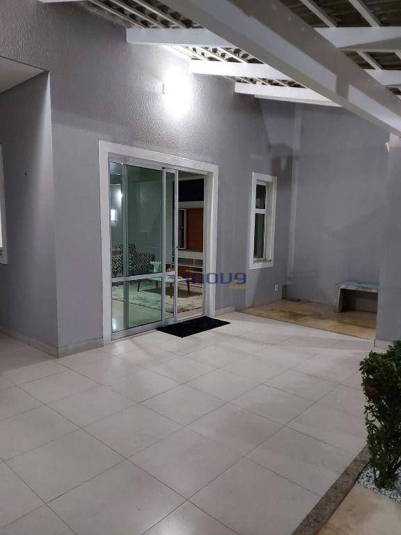 Casa, 4 quartos, 199 m² - Foto 4