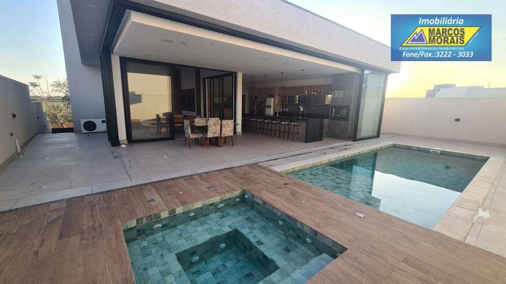 Casa de Condomínio à venda com 3 quartos, 400m² - Foto 12