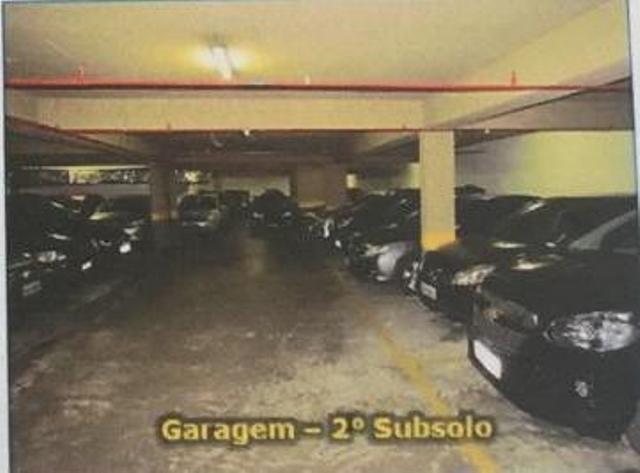 Prédio Inteiro à venda com 1 quarto, 700m² - Foto 25