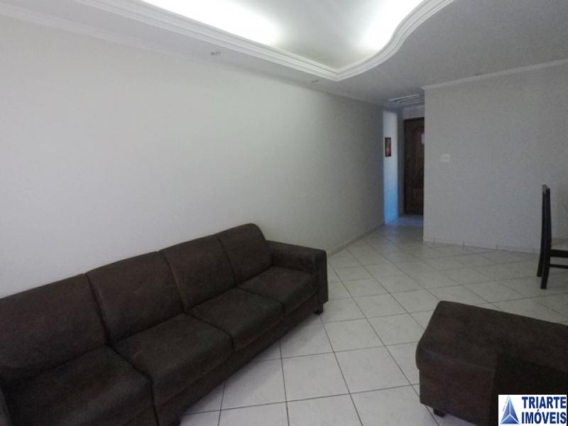 Apartamento à venda com 3 quartos, 67m² - Foto 2