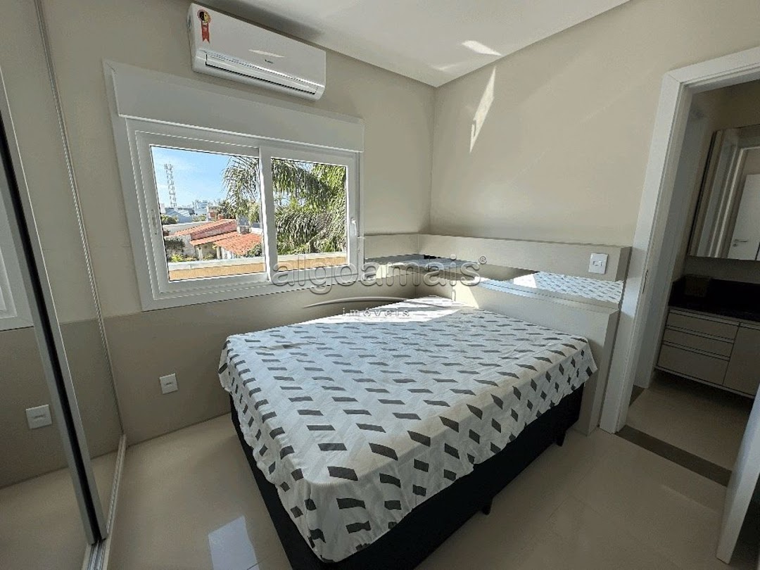 Casa à venda com 5 quartos, 280m² - Foto 31