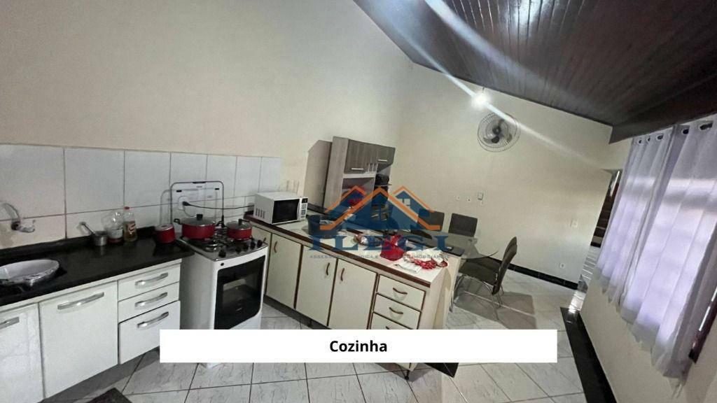 Chácara à venda com 2 quartos, 250m² - Foto 13