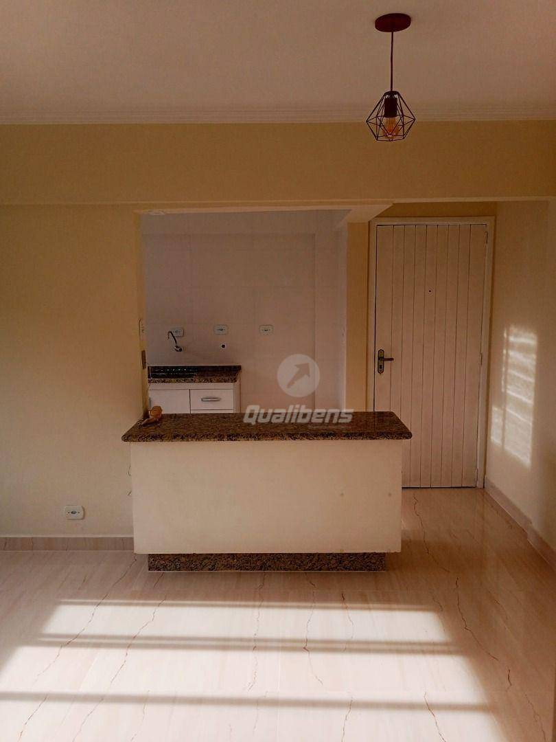 Apartamento à venda com 2 quartos, 50m² - Foto 4