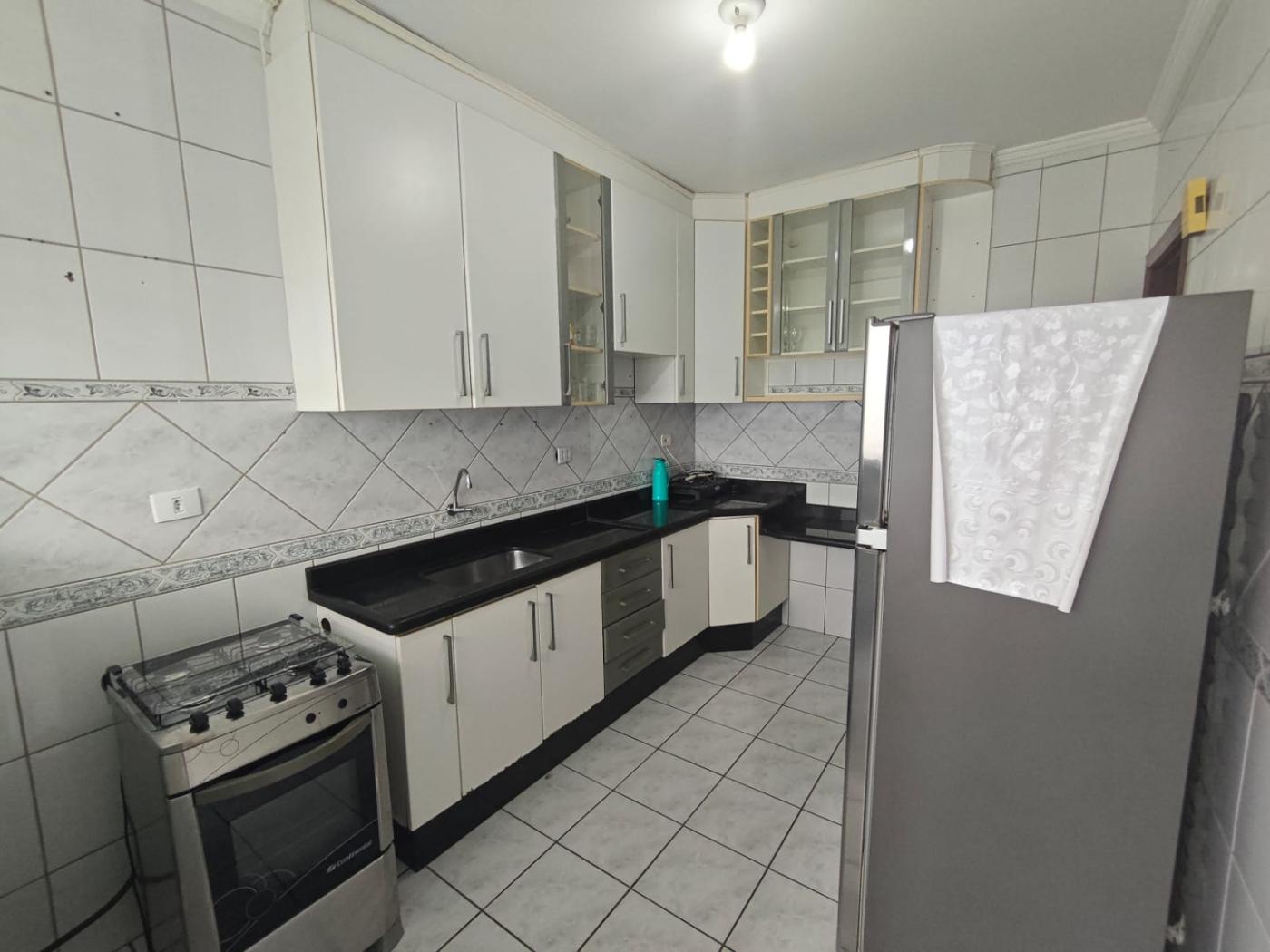 Apartamento para alugar com 3 quartos, 125m² - Foto 13