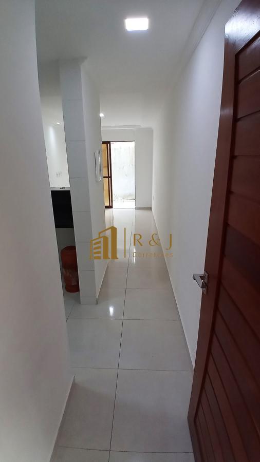 Apartamento à venda com 2 quartos, 63m² - Foto 1