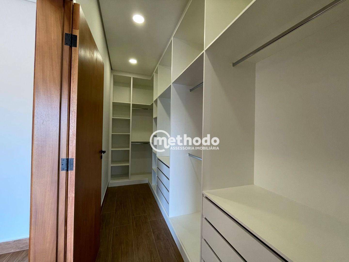 Casa de Condomínio à venda com 4 quartos, 254m² - Foto 18