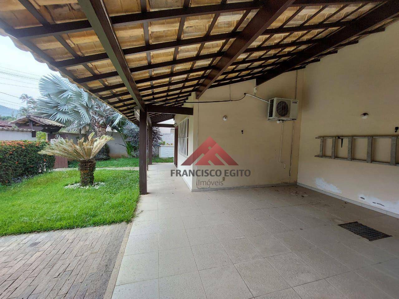 Casa à venda com 3 quartos, 130m² - Foto 16