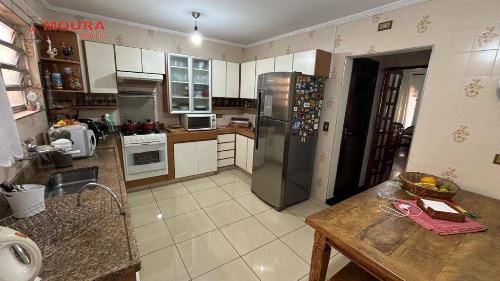 Sobrado à venda com 2 quartos, 140m² - Foto 12