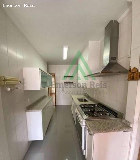 Casa à venda com 3 quartos, 104m² - Foto 9