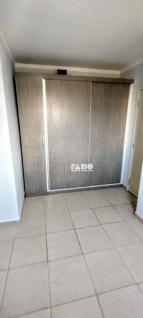 Apartamento à venda com 2 quartos, 47m² - Foto 4