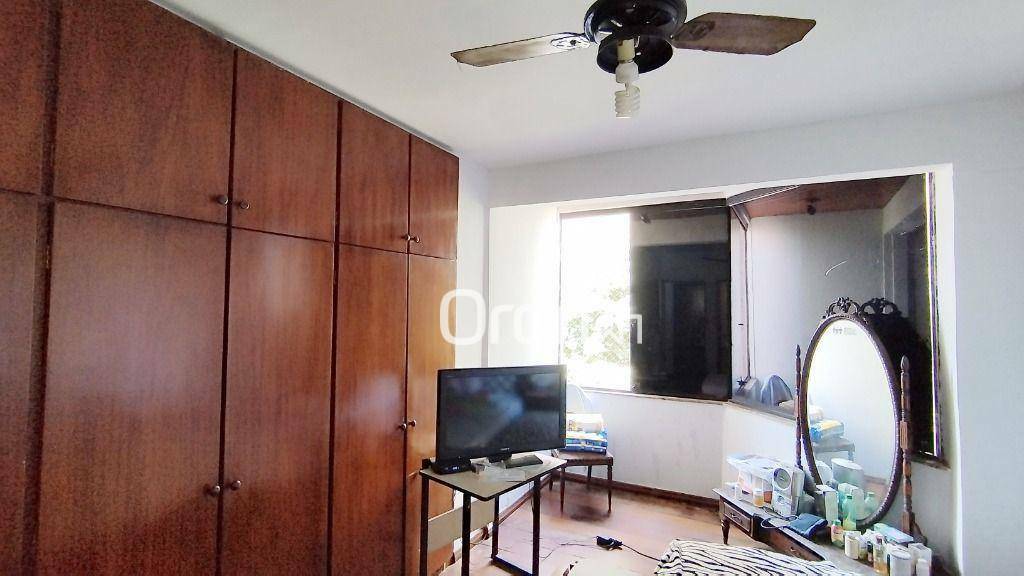 Apartamento à venda com 3 quartos, 122m² - Foto 7