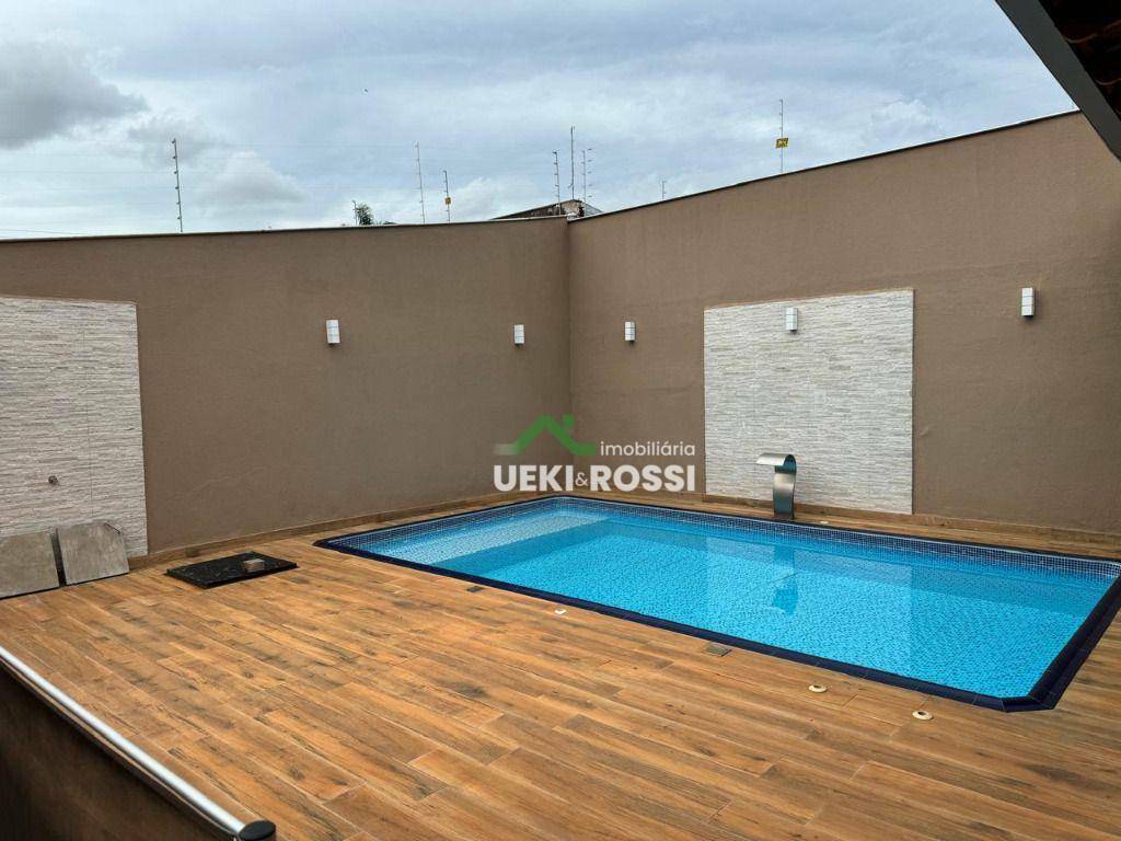 Casa à venda com 3 quartos, 400m² - Foto 3