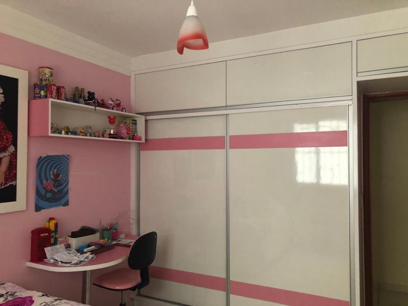 Apartamento à venda com 3 quartos, 144m² - Foto 6