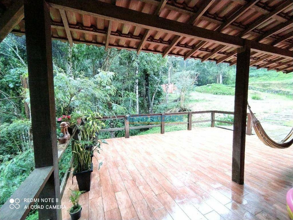 Casa de Condomínio à venda com 3 quartos, 270m² - Foto 32