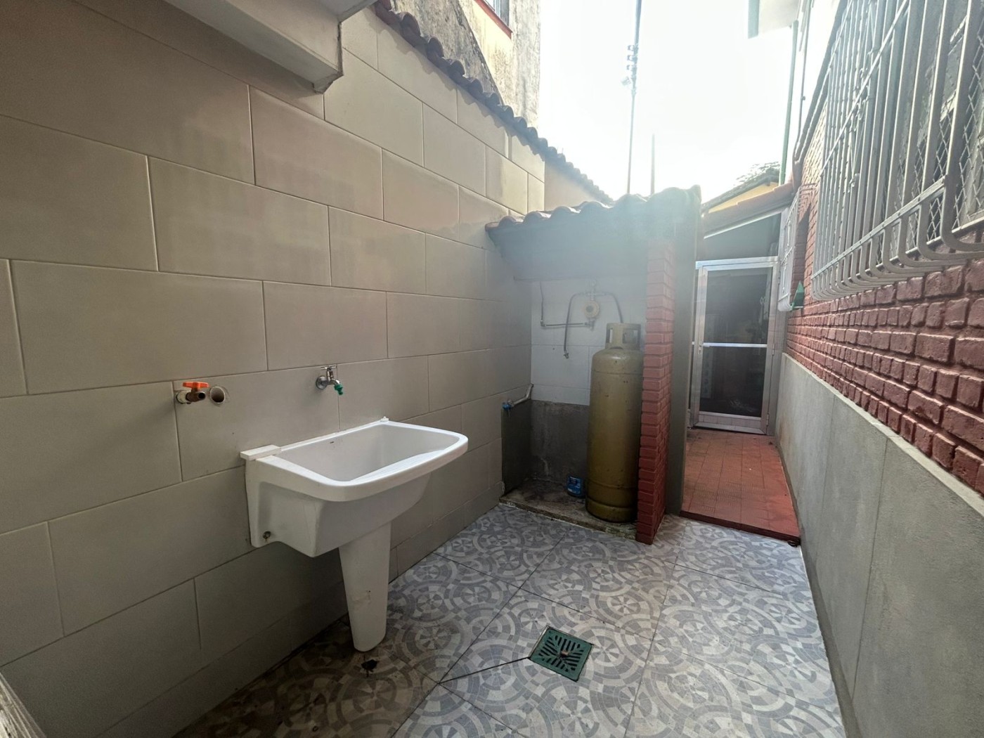 Casa à venda com 2 quartos, 153m² - Foto 25
