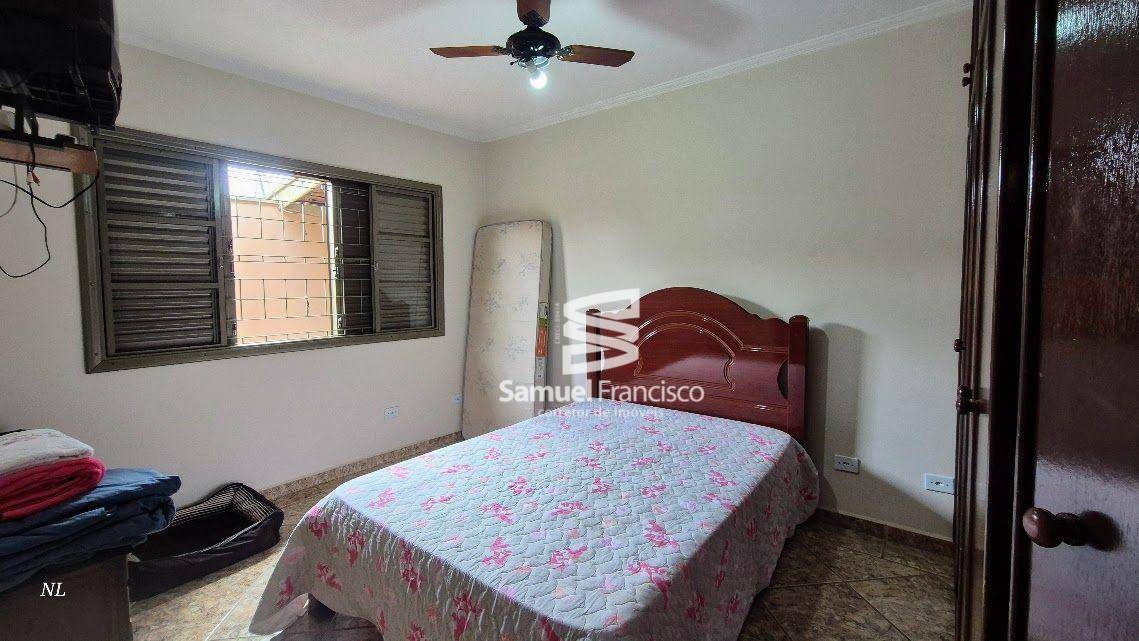 Chácara à venda com 4 quartos, 376m² - Foto 11