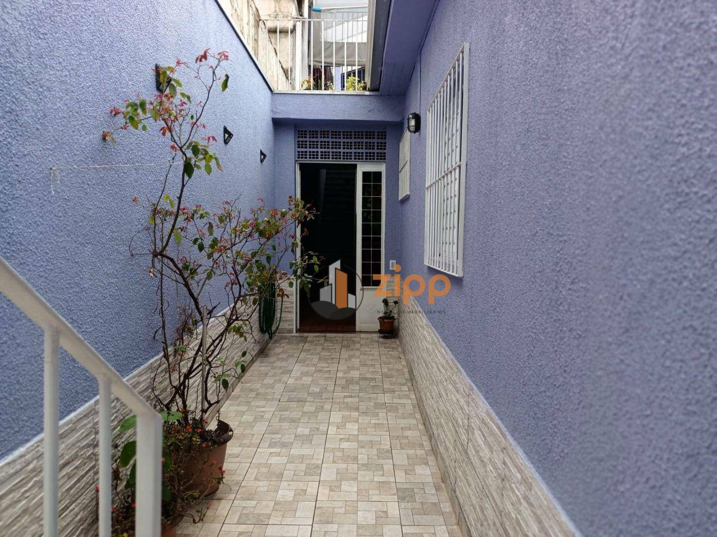 Sobrado à venda com 3 quartos, 168m² - Foto 2