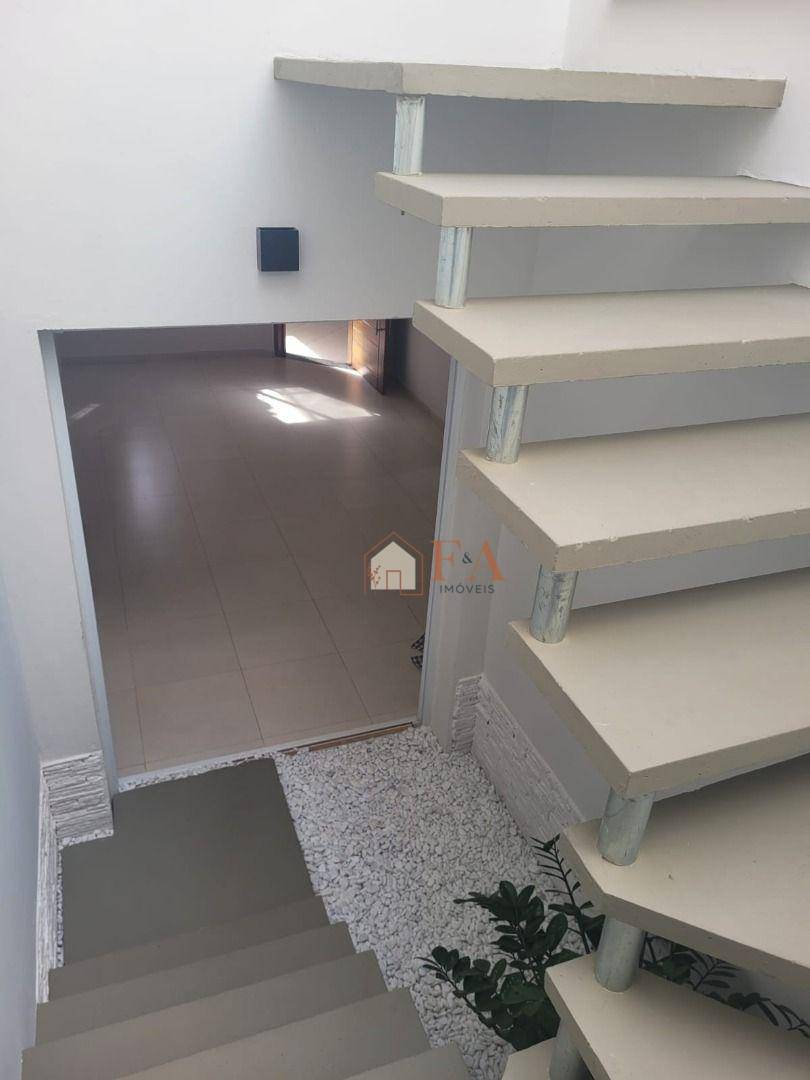 Casa à venda com 3 quartos, 205m² - Foto 21