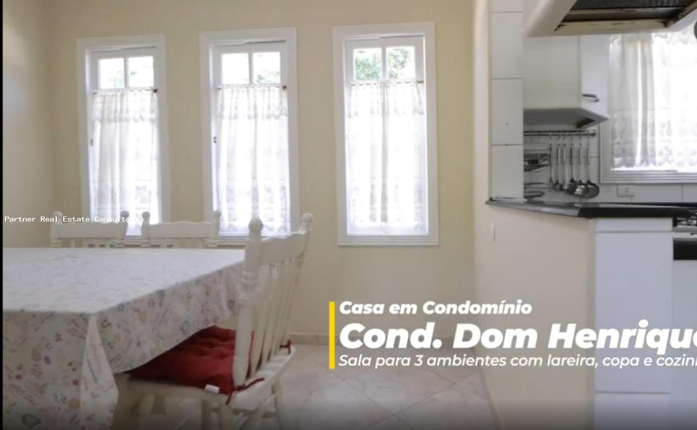 Casa de Condomínio à venda com 3 quartos, 2600m² - Foto 25